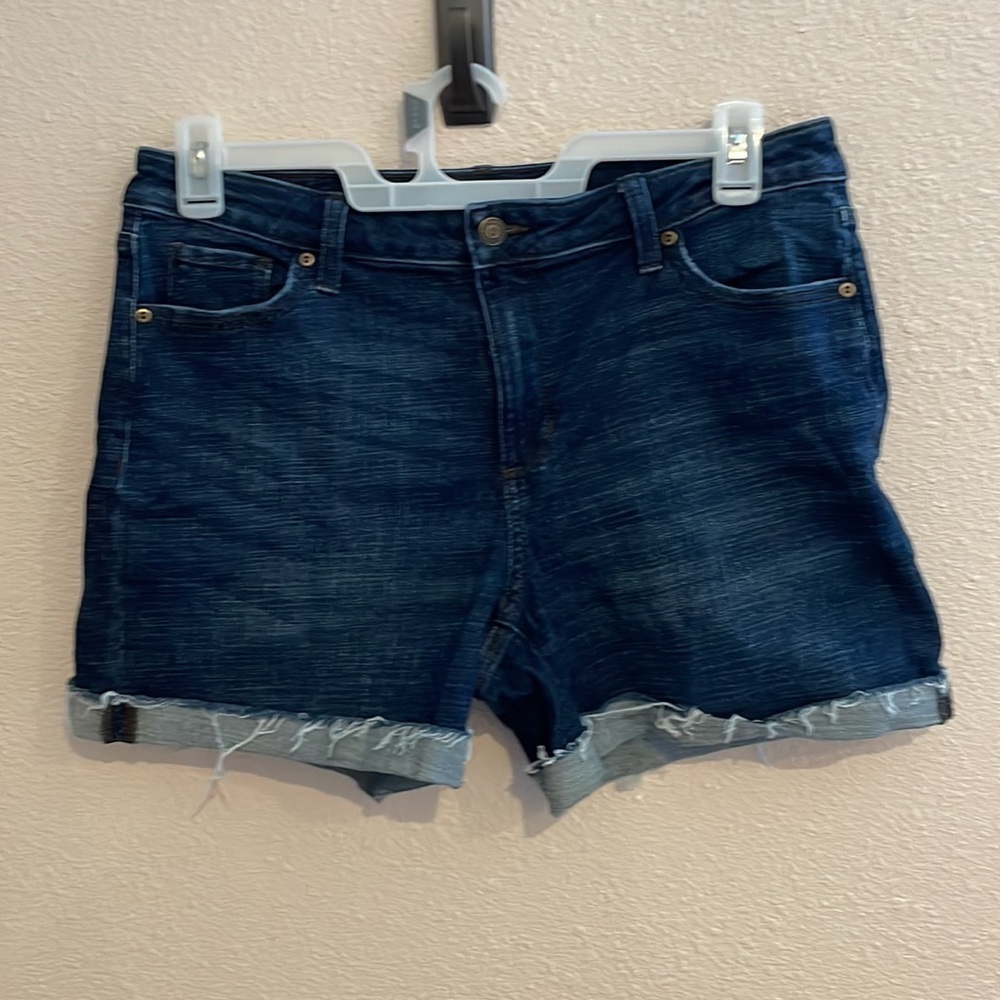 NWOT WOMENS SONOMA SHORTS SIZE 12​​​​​​​​​ - Picture 3 of 7